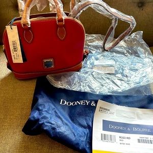 Brand new Dooney &Bourke leather purse